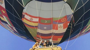 Sebagai salah satu gambaran kenyamanan hidupnya, media memberitakan bahwa Bill Gates membeli apartemen mewah untuk Jennifer di dekat kampusnya di New York. Konon harganya USD 5 juta. Foto: Instagram