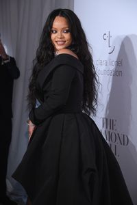 Resmi Rihanna Sempat 'Down 