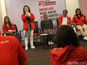 Amien Rais Sindir Jokowi Ngibul, PSI: Dia Kurang Jalan-jalan