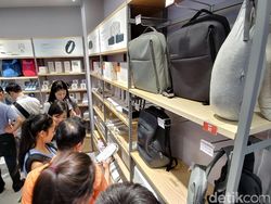 Menjelajah Toko Serba Ada Xiaomi di Beijing