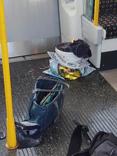 Bom rakitan di kereta bawah tanah London tidak meledak sempurna 