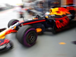 Ricciardo Tercepat, Ungguli Vettel dan Verstappen