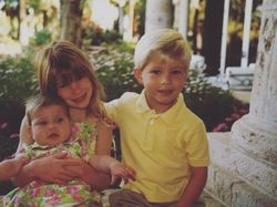 Mengintip Instagram Putri Orang Terkaya Dunia: Bikin Iri