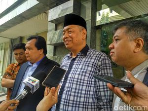 Kapitra Pengacara Elza Syarief Sambangi Bareskrim