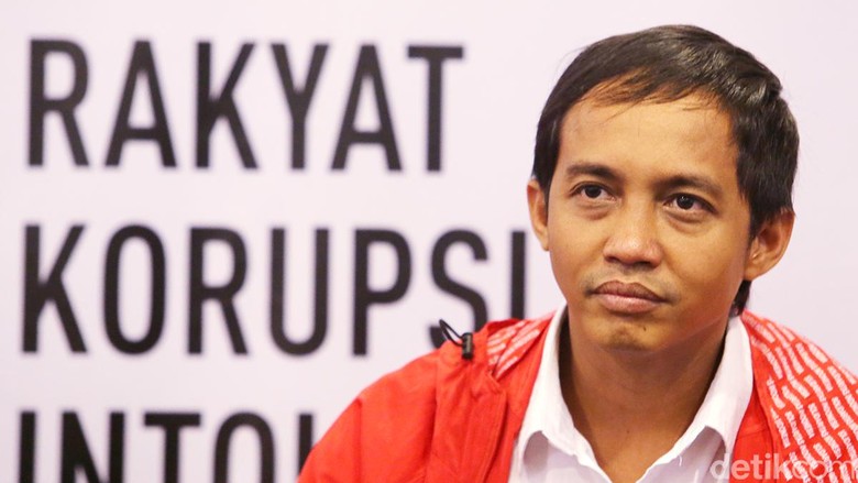 Raja Juli Kritik Amien Rais yang Ingin Jewer Haedar Gegara Pilpres Raja Juli Kritik Amien Rais yang Ingin Jewer Haedar Gegara Pilpres