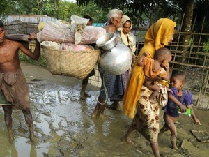 Mengapa Bantuan Kemanusiaan ke Pengungsi Rohingya Begitu Lamban?