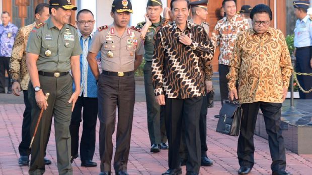 Jokowi berangkat ke Banjarmasin dari Lanud Halim Perdanakusuma, Jakarta Timur.