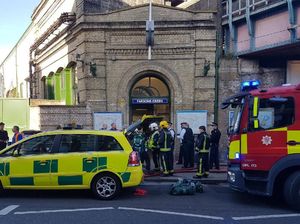 Ledakan di Kereta London, Orang-orang Panik dan Terinjak-injak