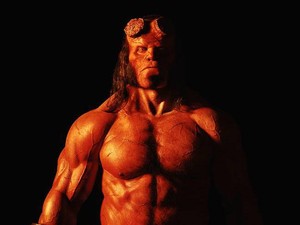 Begini Penampilan David Harbour di Reboot Hellboy
