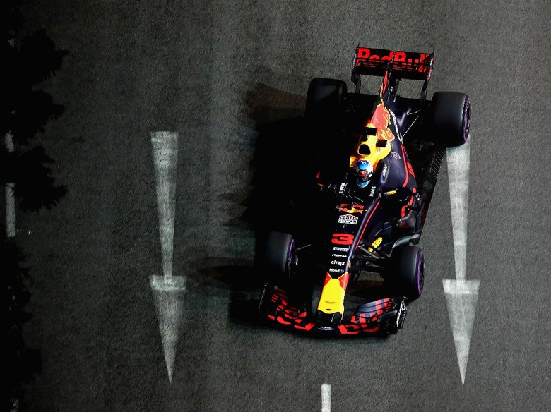 Duo Red Bull Diyakini Bisa Saingi Hamilton Musim Depan Duo Red Bull Diyakini Bisa Saingi Hamilton Musim Depan