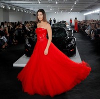 Salah satunya Bugatti T-57SC Atlantic buatan 1938 yang harganya saat ini ditaksir mencapai US$ 40 juta atau sekitar Rp 530 miliar! Mobil ini hanya ada dua di dunia. Foto: Reuters