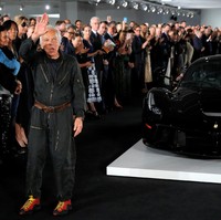 Fashion dan otomotif adalah dua dunia yang saling bertolak belakang. Namun bagi desainer Ralph Lauren, keduanya saling bersinergi. Foto: Reuters