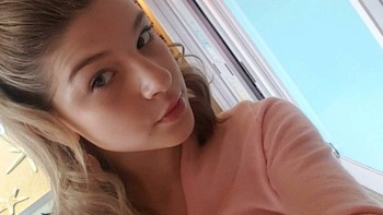 Kalau ini Phoebe sedang bergaya. Foto: Instagram