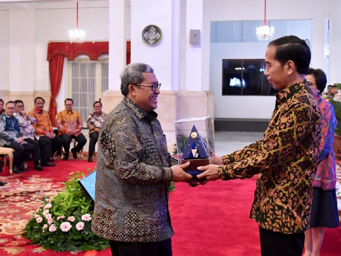 Raih WTP 6 Kali, Pemprov Jabar Terima Penghargaan dari Presiden