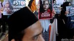 Desak Akhiri Konflik Rohingya, Kedubes Myanmar Didemo
