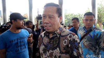 Sekjen Kemenhub Sugihardjo Diperiksa KPK