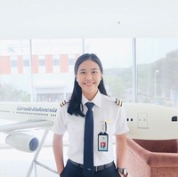 Tania Artawidjaya adalah salah satu pilot dari maskapai penerbangan Garuda Indonesia. Foto: Instagram