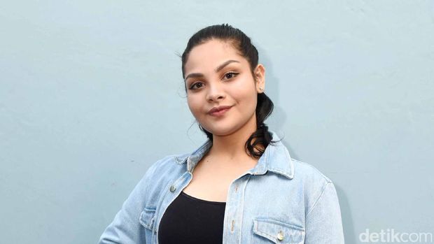 Nadira Adnan.
