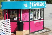 Para Barista Berbikini Ini Perjuangkan Hak Mereka untuk Menyajikan Kopi