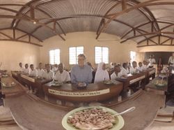 Aksi Bill Gates Minum Kotoran Manusia Hingga Tebus Utang Negara