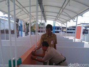Belum Ada Listrik, PKL Batal Tempati Lokasi Baru di Kota Tua