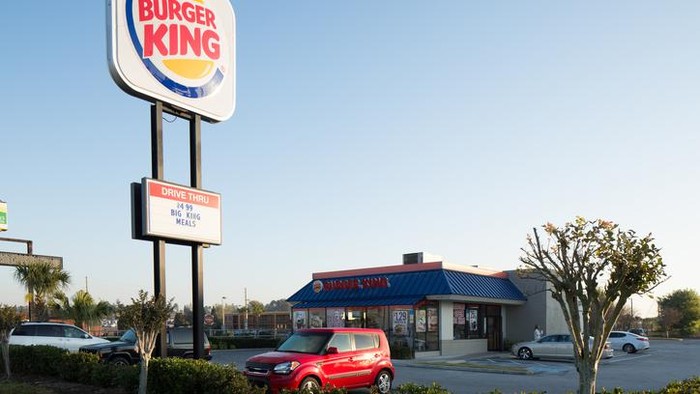 melahirkan di burger king