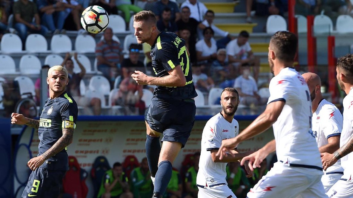 Inter Milan menang 2-0 atas Crotone di lanjutan Liga Italia (Foto: Tullio M. Puglia/Getty Images)