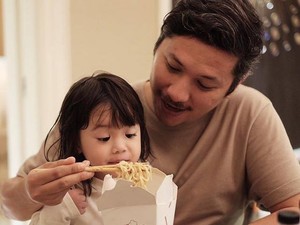 Demi Gempita, Gading Marten Bikin Resolusi Berhenti Merokok di 2018