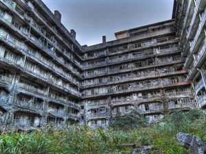 Hashima, Bekas Pulau Terpadat Dunia yang Jadi Kota Hantu