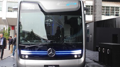 Keren, Bus Bandara Tanpa Sopir