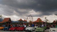 Mobil VW wisata disediakan taman wisata candi (Dok. BNI)