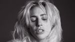 Lady Gaga Batalkan Konser Karena Penyakit Saraf Fibromyalgia