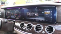 Begitu banyaknya teknologi yang cerdas dan fungsional pada mobil-mobil masa kini, semakin menegaskan bahwa kehadiran mobil otonom alias tanpa sopir benar-benar sudah di depan mata. Mercedes misalnya, sudah mengenalkan mobil Smart Vision EQ ForTwo dengan desain imutnya. Juga ada Audi yang sudah mengenalkan Aicon, yang juga tidak membutuhkan pengemudi. Foto: An Uyung Pramudiarja