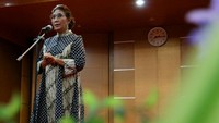 Kementerian Kelautan dan Perikanan (KKP) mengajak seluruh masyarakat Indonesia untuk terlibat dalam mengawal laut Indonesia dari praktik illegal fishing. Salah satu yang bisa dilakukan adalah dengan melamar kerja yang tengah dibuka oleh KKP belum lama ini. Dok. Humas KKP.