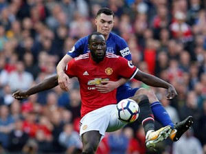 Carragher: Lukaku seperti Van Nistelrooy, Bukan Drogba