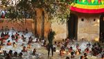 Foto : Mandi Suci di Ethiopia