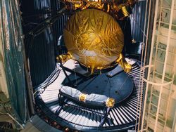 Hasil Karya Cassini, Satelit Penjaga Saturnus