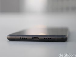 Unboxing Xiaomi Mi Mix 2