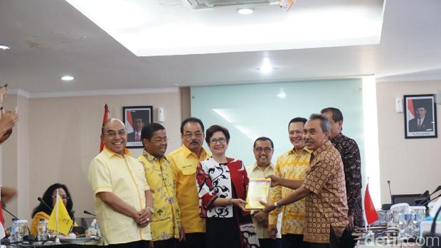  Pengurus Golkar bertemu perwakilan KPK dan LIPI, Senin (18/9/2017)