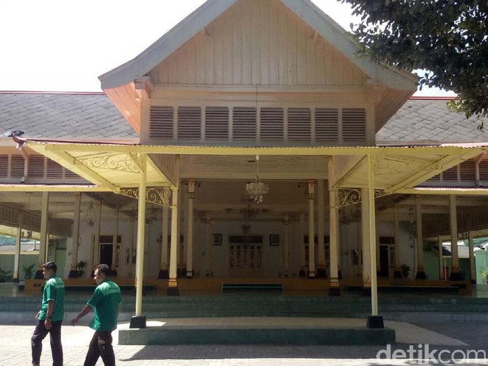 Kantor Gubernur DIY di Kepatihan Jl Malioboro, Yogyakarta