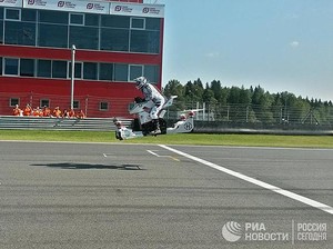 Keren, Superbike Terbang dari Rusia