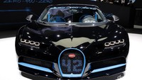 Dengan banderol harga hampir Rp 41 miliar, mobil buatan Prancis Bugatti Chiron tercatat paling boros soal konsumsi BBM dengan 4,6 km/liter. Foto: Dadan Kuswaraharja
