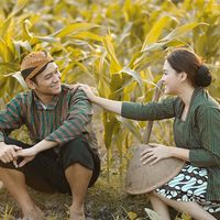 Vicky Shu Resmi Dinikahi Ade Imam, Maharnya Uang Tunai Sesuai Tanggal