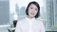Saat singgah ke Markas detikHOT, Radhini tampil manis dengan rambut pendeknya. Foto: Asep Syaifullah/detikHOT