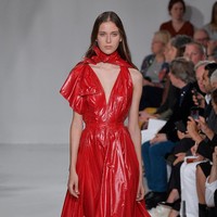 A model walks the runway for Calvin Klein Collection fashion show during New York Fashion Week  on September 7, 2017 in New York City.  (Photo by Slaven Vlasic/Getty Images)
