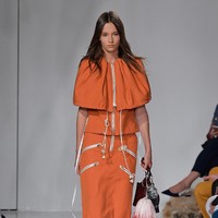 A model walks the runway for Calvin Klein Collection fashion show during New York Fashion Week  on September 7, 2017 in New York City.  (Photo by Slaven Vlasic/Getty Images)