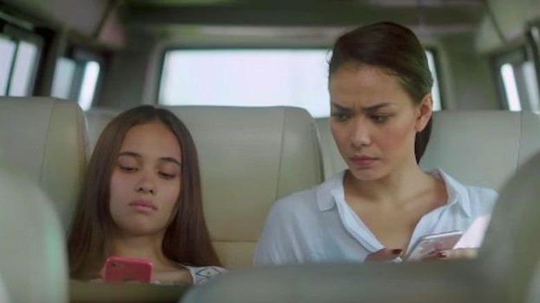 Foto: Adegan di film Susah Sinyal Foto: Adegan di film Susah Sinyal