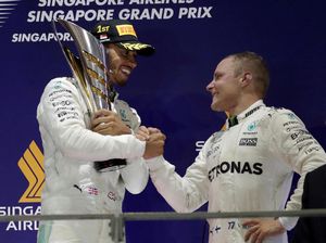 Simpati Mercedes untuk Ferrari