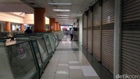 Masih baru juga di ingatan, lesunya bisnis ritel juga terlihat dari sepinya sejumlah pusat perbelanjan seperti Glodok. Grandyos Zafna/detikFoto.