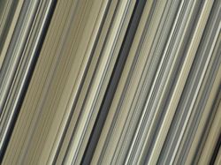 Hasil Karya Cassini, Satelit Penjaga Saturnus